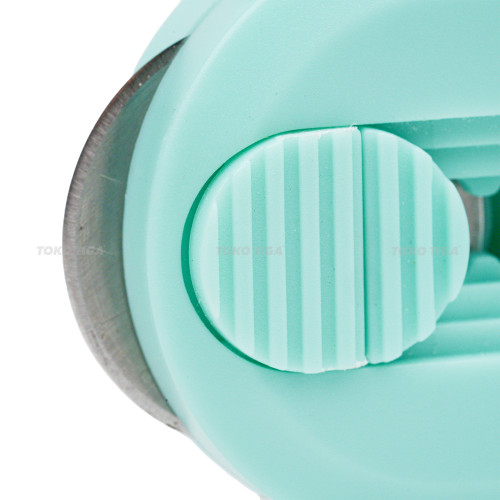 Mini Cutter dengan Meteran Bahan / Rotary Cutter 28 mm Merk WAYKEN