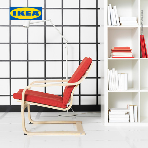 IKEA POANG Kursi Berlengan Sandaran Rendah Untuk Santai Krem / Vissle Merah