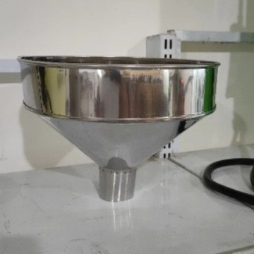 MAHKOTA MESIN GILING KOPI HALUS MGM-150 ELEKTRIK ( GARANSI RESMI )