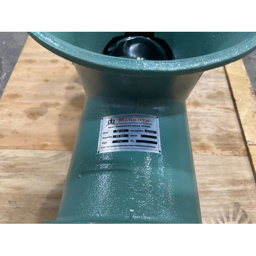 MAHKOTA MESIN PENGGILING DAGING MEAT GRINDER TYPE MM - 52 S
