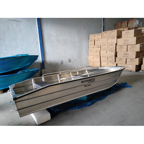 perahu aluminium boat 9 orang size 4.2 meter 420 L bergaransi
