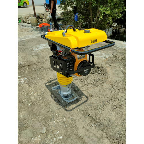 Tamping Rammer  / stemper kuda Tigon (TG-RM80 ROBIN)