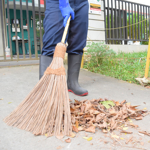 Medium Yard Broom - Sapu Halaman Menengah Sapu Lidi