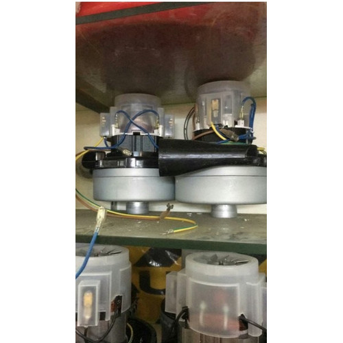Motor Vacuum untuk Floor Scrubber