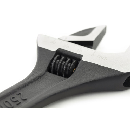 Kunci Inggris 12" 47125 Wide Jaw Adjustable Wrench Sata Tools