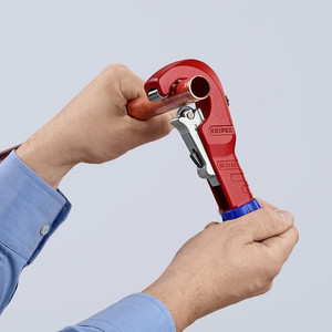 Gunting Pipa 90 31 02 KNIPEX TubiX Pipe cutters