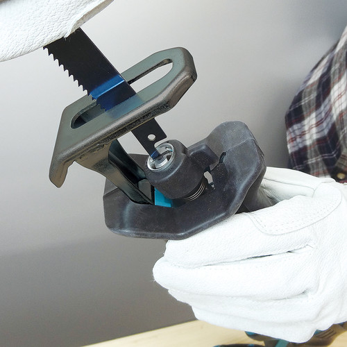 Makita Mesin Compact Reciprosaw DJR183Z Cordless 18V + Baterai Set 5AH