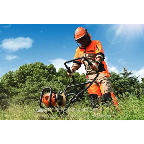 Stihl Cultivator Power Weeder BC 230 Mesin Penggembur Tanah BC230