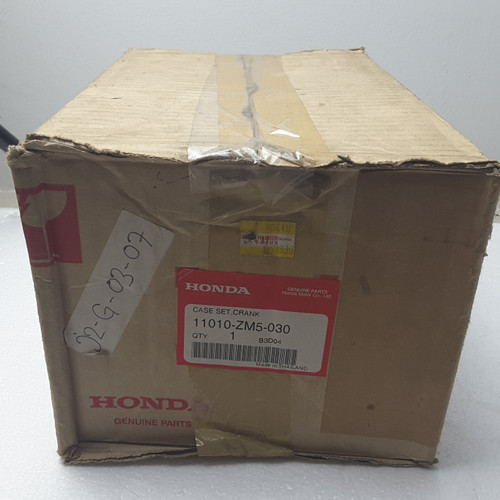 HONDA Crankcase Mesin Rumput GX31 No.Seri 11010-ZM5-030 BJD0D