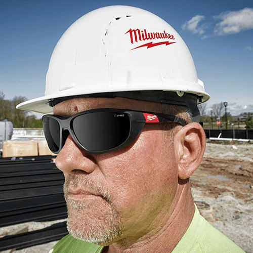 Milwaukee Polarized High Perfomance Safety Glasses Kacamata Kerja 2045