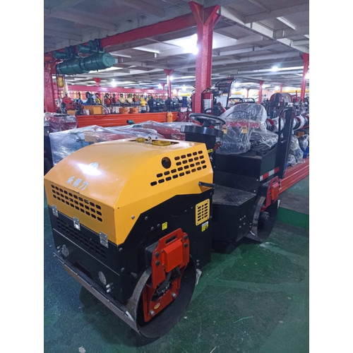 Baby Roller Mesin Dorong Diesel Tandem Compactor Double 1/2 Drum Vibro Pemadat Perata Aspal Tandem YDL- S700 Merk Yongdeli