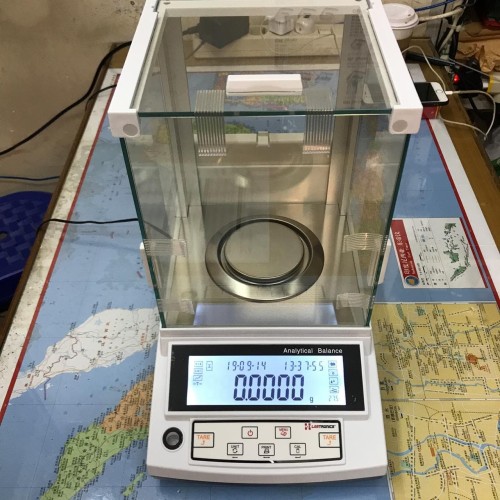 Timbangan Electronic Balance Labtronics Analitik Lab GH-214 210g 0.1mg