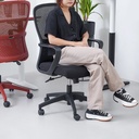 Informa Spencer Kursi Kantor Sandaran Sedang - Hitam