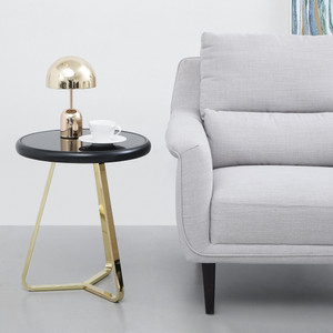 Informa Joe Lampu Meja - Gold