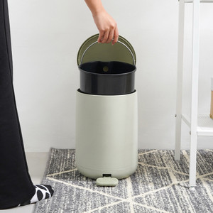 Informa 8 ltr Milo Tempat Sampah Pedal - Hijau