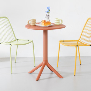 Informa Friga Meja Teras - Merah Terracotta