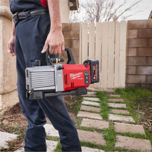 MILWAUKEE M18 FVP5 vacuum pump 5 CFM | Vacuum Cleaner  5 CFM (unit only)