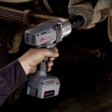 Ingersoll Rand Impact Wrench 3/4" High Torque | IR-W7172K22-20V-K1
