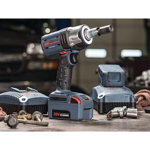MESIN IMPACT WRENCH/PEMBUKA BAUT 3/8" Ingersoll Rand - IR-W5133-20V-K1