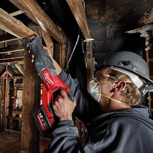 Gergaji Listrik Milwaukee M18 FSX + HB12 FUEL Super Sawzall & Battery