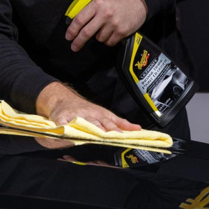 Meguiars - Meguiar's Ultimate Insane Shine Paint Glosser 473ml Polish Mobil Spray Pengkilap Mobil