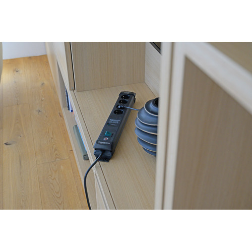 Stop Kontak Kabel Extension Terminal Listrik 4 Lubang Brennenstuhl Premium Line 60.000A extension lead with surge protection (anti petir) 4 Socket Hitam 1.8m / Colokan Listrik Kabel Ekstensi 1.8 Meter Black - 1951140300
