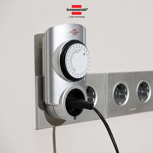 Stop Kontak Timer Terminal Colokan Listrik 1 Lubang Brennenstuhl Primera Line Timer Mekanik MT 20 - 1506530