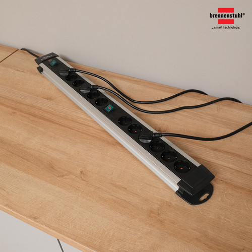 Stop Kontak Kabel Extension Terminal Listrik 12 Lubang Brennenstuhl Premium Alu Line Technics 12 Socket 3m / Colokan Listrik Kabel Ekstensi 3 Meter dengan switch On Off -1391000012 New Model