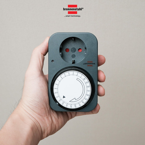 Stop Kontak Timer Terminal Colokan Listrik 1 Lubang Brennenstuhl Timer 24 Jam MZ 20-1 -1506450