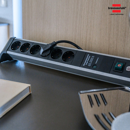 Stop Kontak Kabel Extension Terminal Listrik 4 Lubang Brennenstuhl Alu Office Line 60.000A surge protection (anti petir) with USB charging 4 Socket 1.8m / Colokan Listrik Kabel Ekstensi 1.8 Meter Switch On Off - 1391020410
