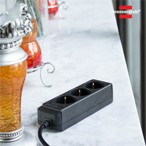 Brennenstuhl Eco-Line Stop Kontak 3-socket hitam 1.5m - 9123020008