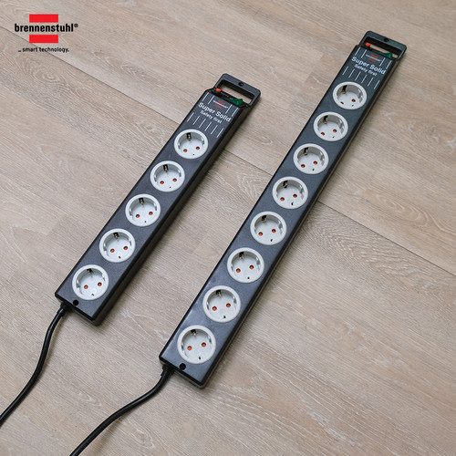Stop Kontak Kabel Extension Terminal Listrik 8 Lubang Brennenstuhl Super Solid Line dengan kabel 2,5m dan Switch  1153380118