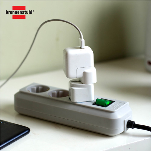 Brennenstuhl Eco-Line Stop Kontak dengan Switch 3-Soket Abu-Abu 1,5m