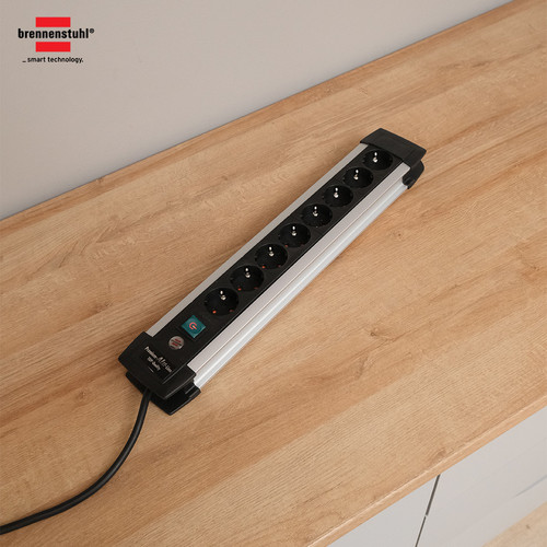 Stop Kontak Kabel Extension Terminal Colokan Listrik 8 Lubang Brennenstuhl Premium Alu Line 8 Socket 3m - 1391000018 - 1391030800-NEW