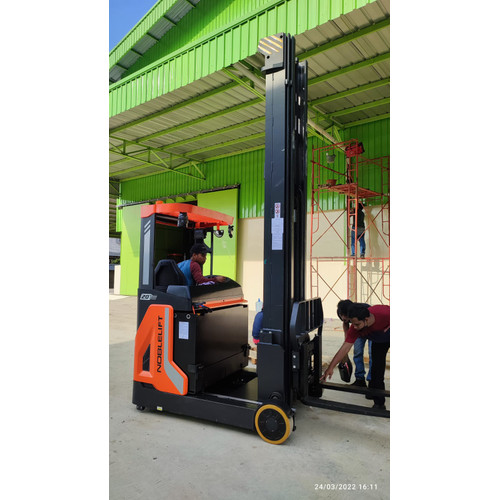 Forklift Reach Truck cap 2 ton Tinggi 6 m Noblelift harga termurah