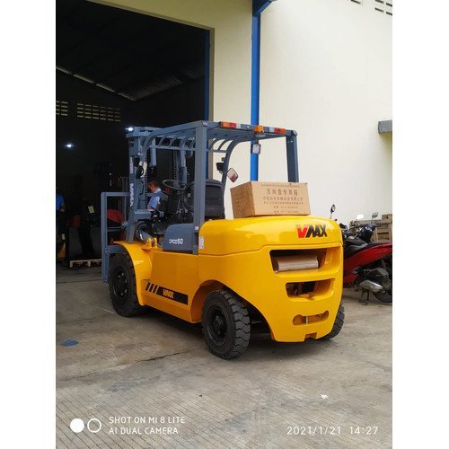 Pusat Penjualan Forklift Diesel Cap 3 Ton 3 m harga termurah Garansi