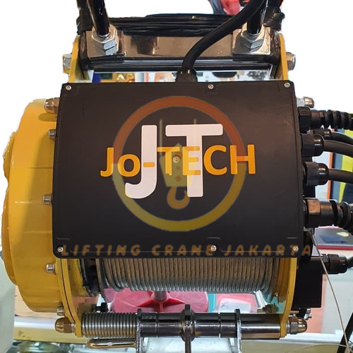 Electric Baby Winch 800 kg 34 meter Jotech