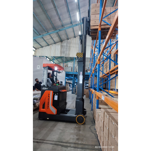 super promo forklift reach truck 2 Ton 6 m merk Noblelift harga murah