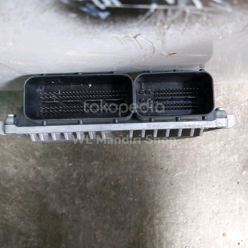 ENGINE CONTROL UNIT ECU MERCY DOUBLE CAN A 272 900 48 00