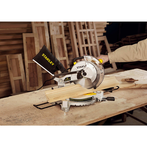 Stanley Mitre Saw / Gergaji Miter Listrik 254MM 1650W SM16