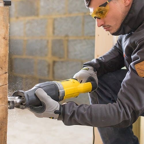 Stanley Reciprocating Saw / Pemotong Kayu Listrik 900W STEL365