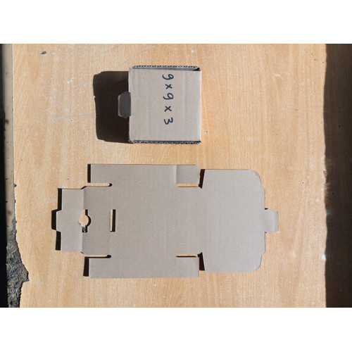 Kardus Diecut Pizza Polos-9x9x3 TERMURAH