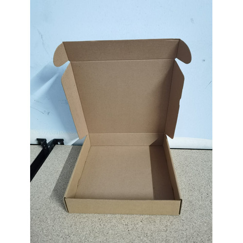 Kardus Diecut Pizza Polos-25x25x5 TERMURAH