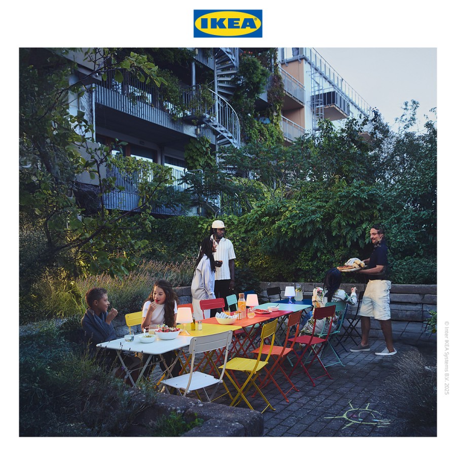 IKEA SUNDSO Meja Luar Ruangan Merah Terang 65x65cm