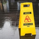 Wet Floor Sign / Papan Awas Licin Tonata