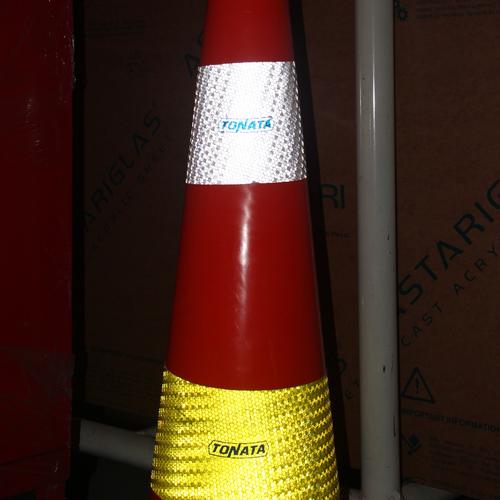 Safety Traffic Cone 90 cm  Kerucut Lalu Lintas Tonata 4.3 Kg