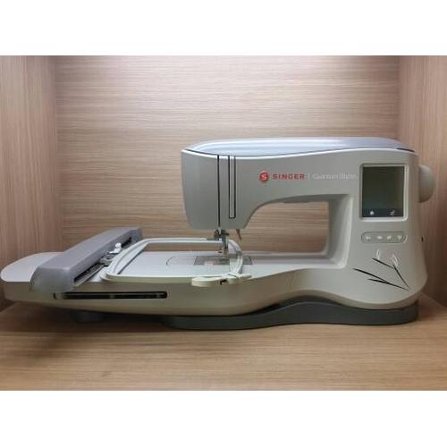 Mesin Bodir SINGER EM 200 Quantum Stylist (Computerised Portable)