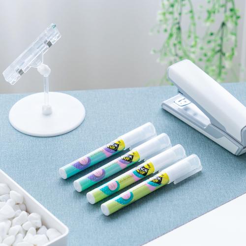 Deli Glue Stick Lem Kuat Bentuk Pena dengan Klip, Bisa Dicuci EA23810