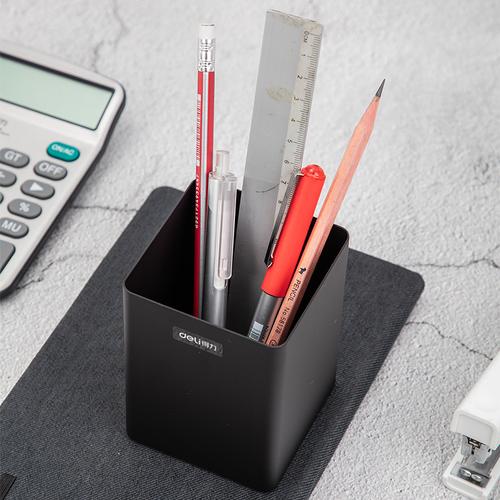 Deli Tempat Pena / Pen Holder Black 8931