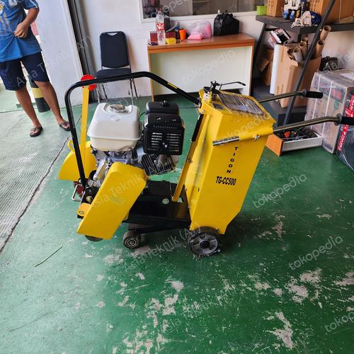 Mesin Potong Aspal Honda Tigon 16 inch / Concrete Cutter Honda 16 inch